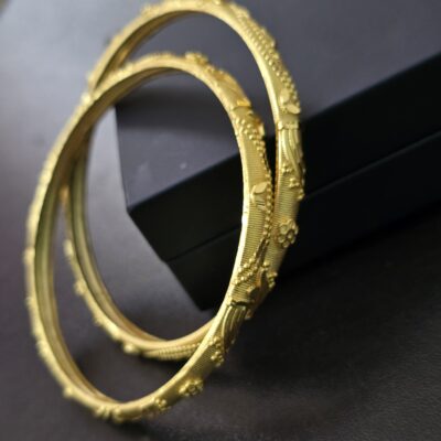 Foaming Gold Plated Thick Bangle