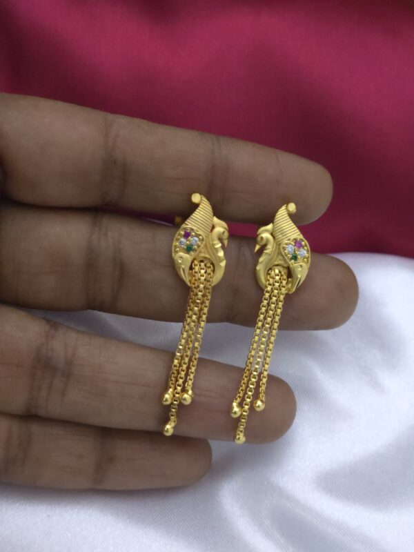 Premium chain drops earing