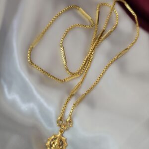 foaming vinayagar dollar chain comes 32 inches