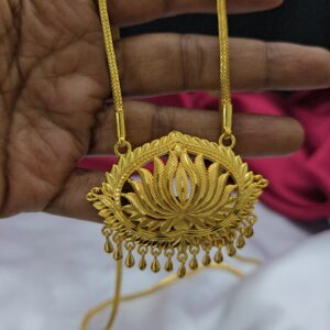 28  inches lotus dollar chain
