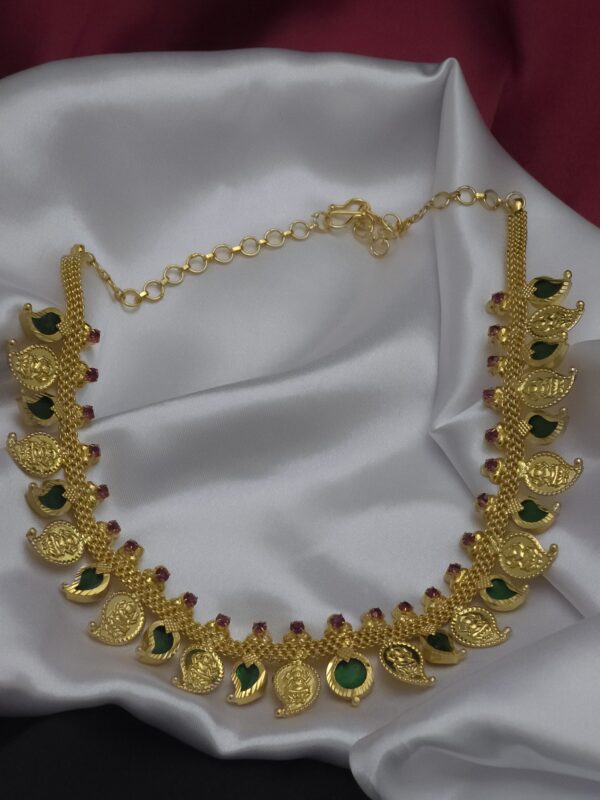 palaka necklace