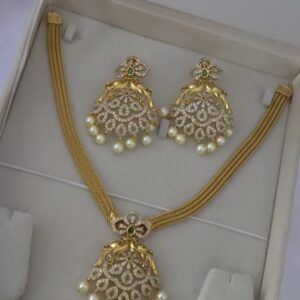 Premium ad diamond necklace