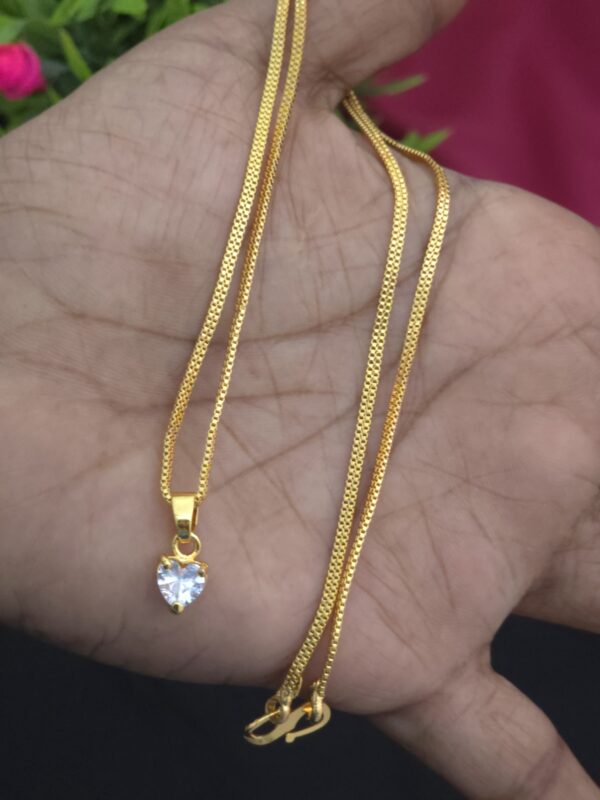 18 inches diamond look dollar chain