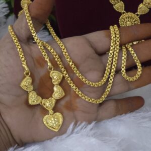 Premium foaming 28 inches heart dollar chain