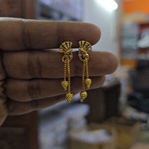 Premium chain drops earing