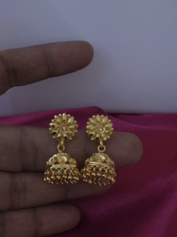  Premium foaming jhumka