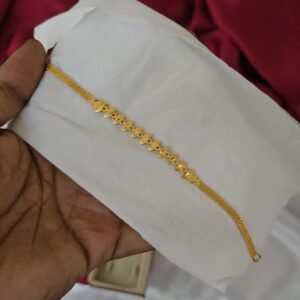 Premium  foaming leaf  bracelet