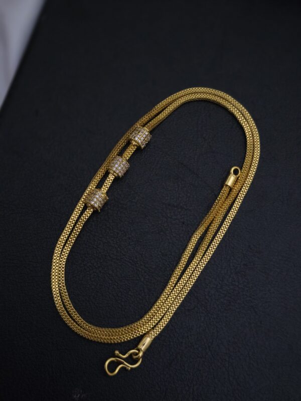  Premium diamond look mugappu chain comes 24 inches