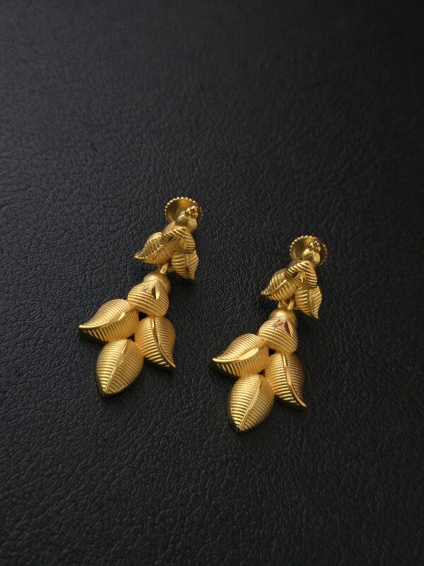  Premium foaming leaf earing