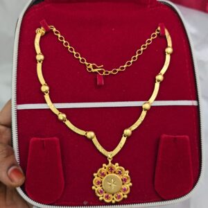 foaming hasli necklace comes ruby dollar