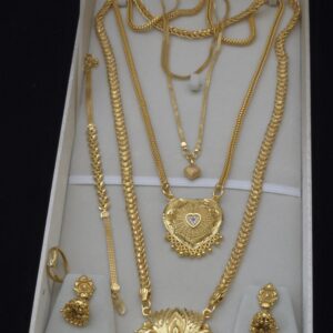 Premium foaming wedding combo