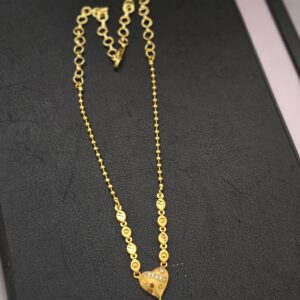 Premium 18 inches heart short necklace