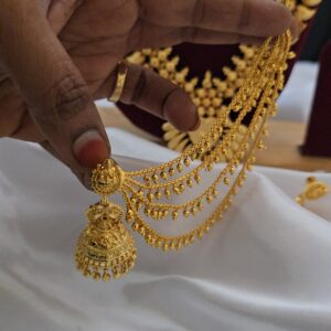 Premium gold look foaming jhumka with 4 line mattal