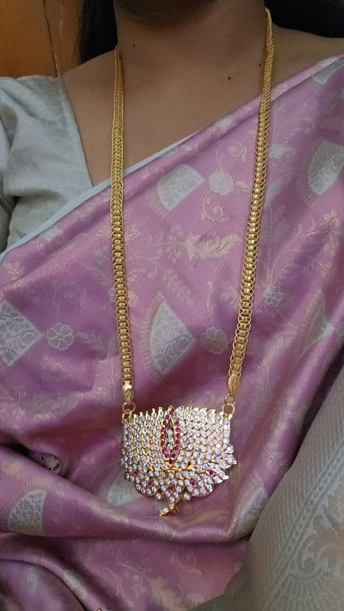 Premium gold look 32 inches impon lotus dollar chain comes ring model,chain