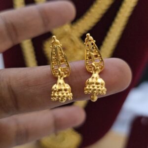Premium foaming J type jhumka