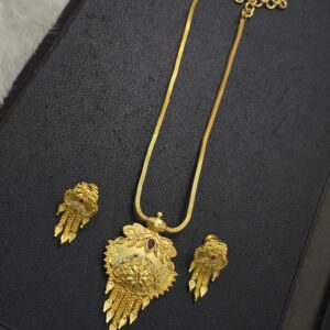 Premium foaming AD stone necklace 