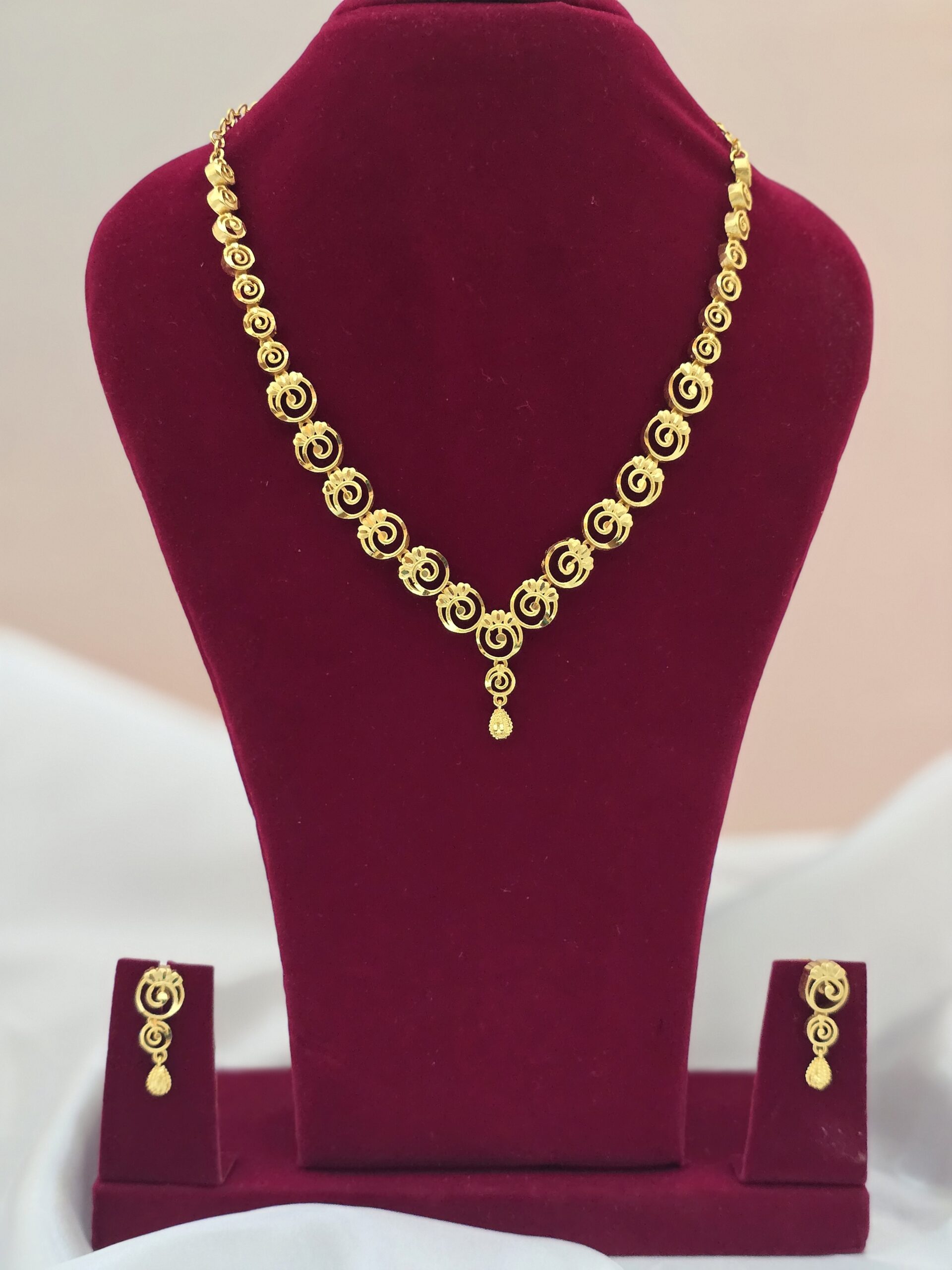 Premium foaming plain jelabi design necklace