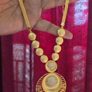   Premium foaming stone necklace