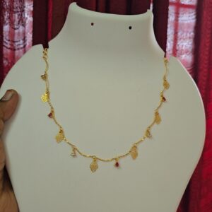 Premium foaming leaf type necklace