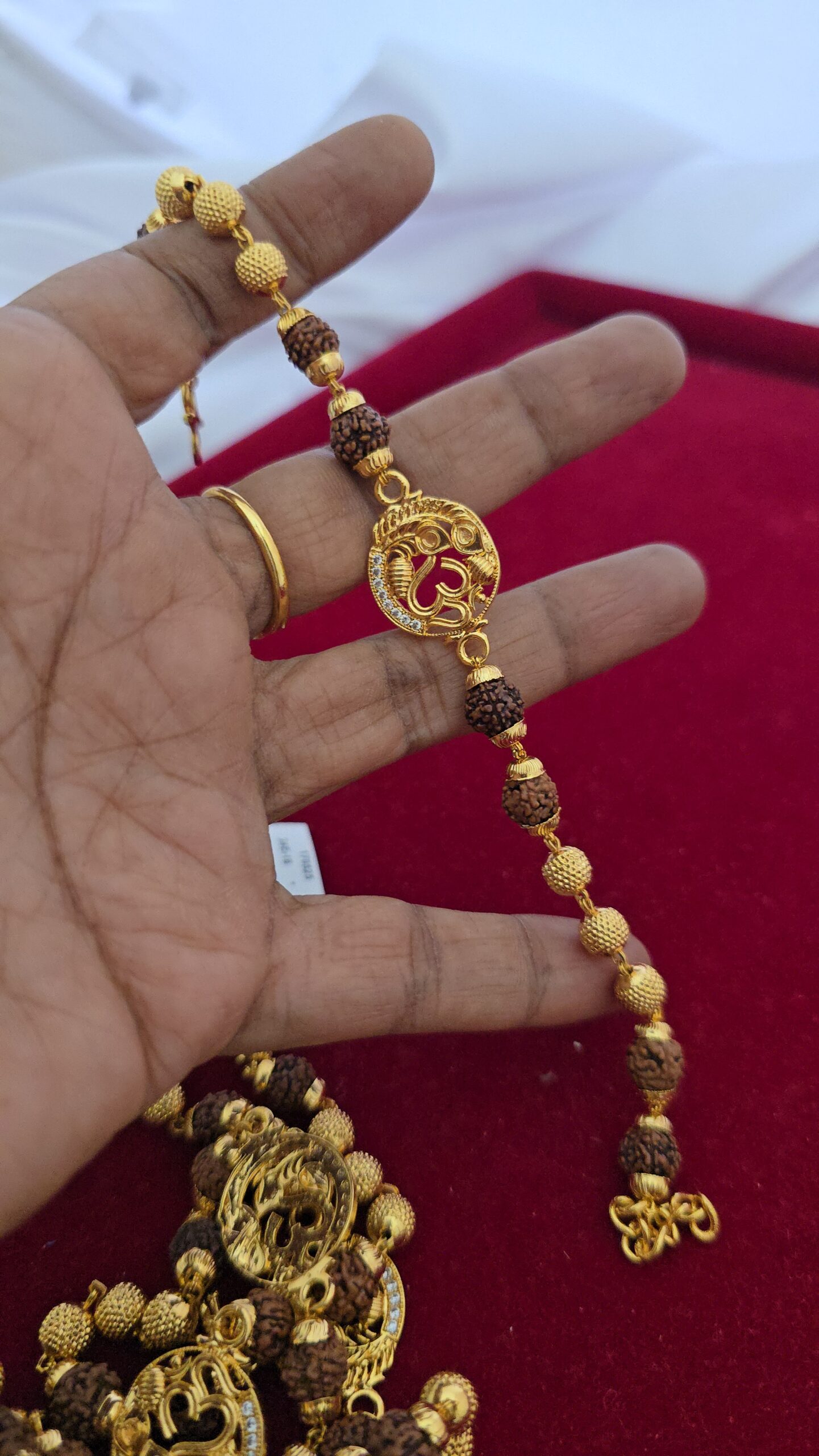 Premium foaming rudhrachai bracelet