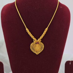 Premium foaming  stone lakshmi necklace
