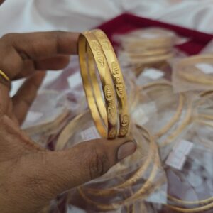 Premium impon flower pattern bangle