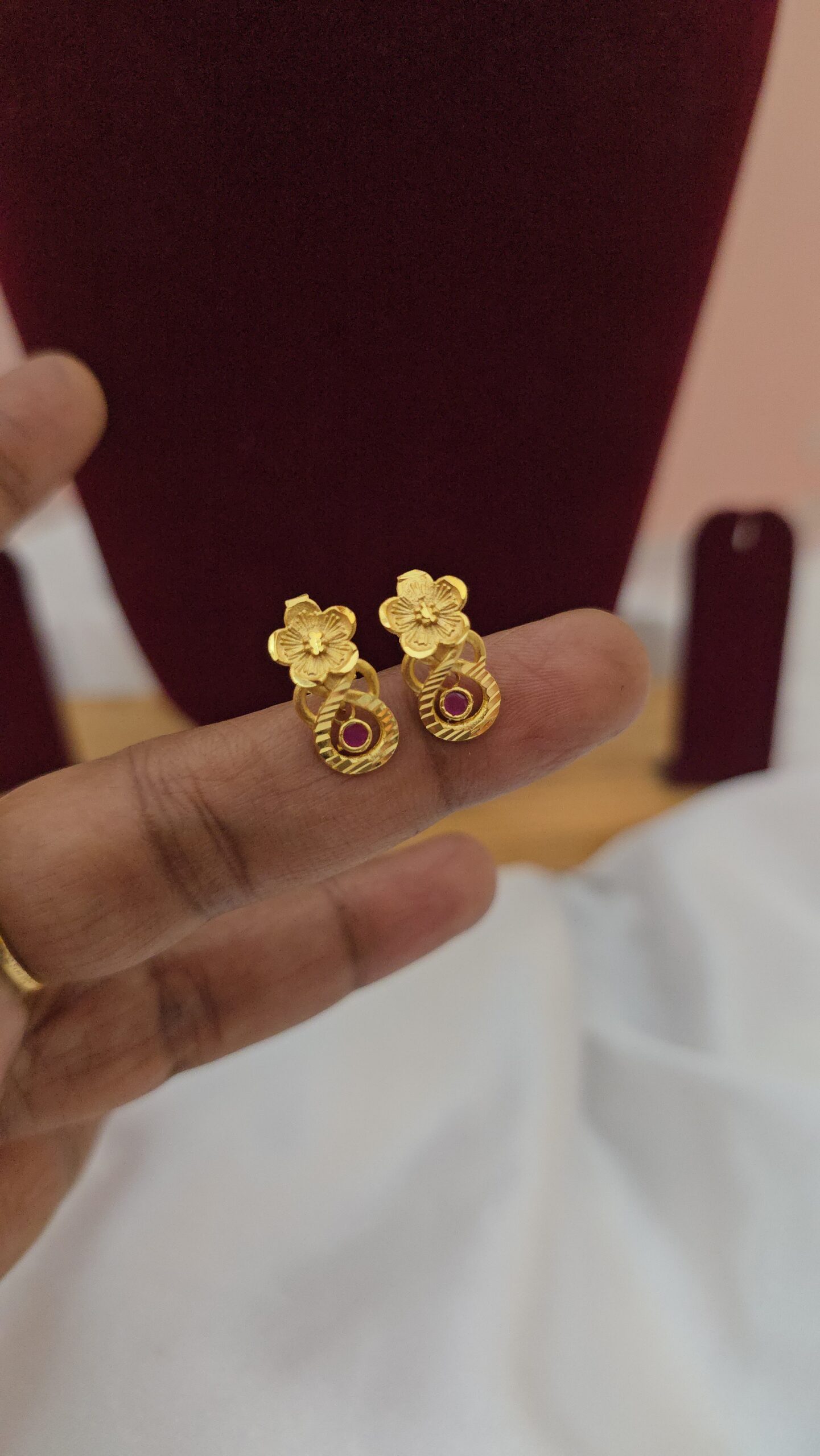 Premium foaming ruby drops earing
