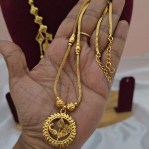 Premium foaming vel mayil necklace