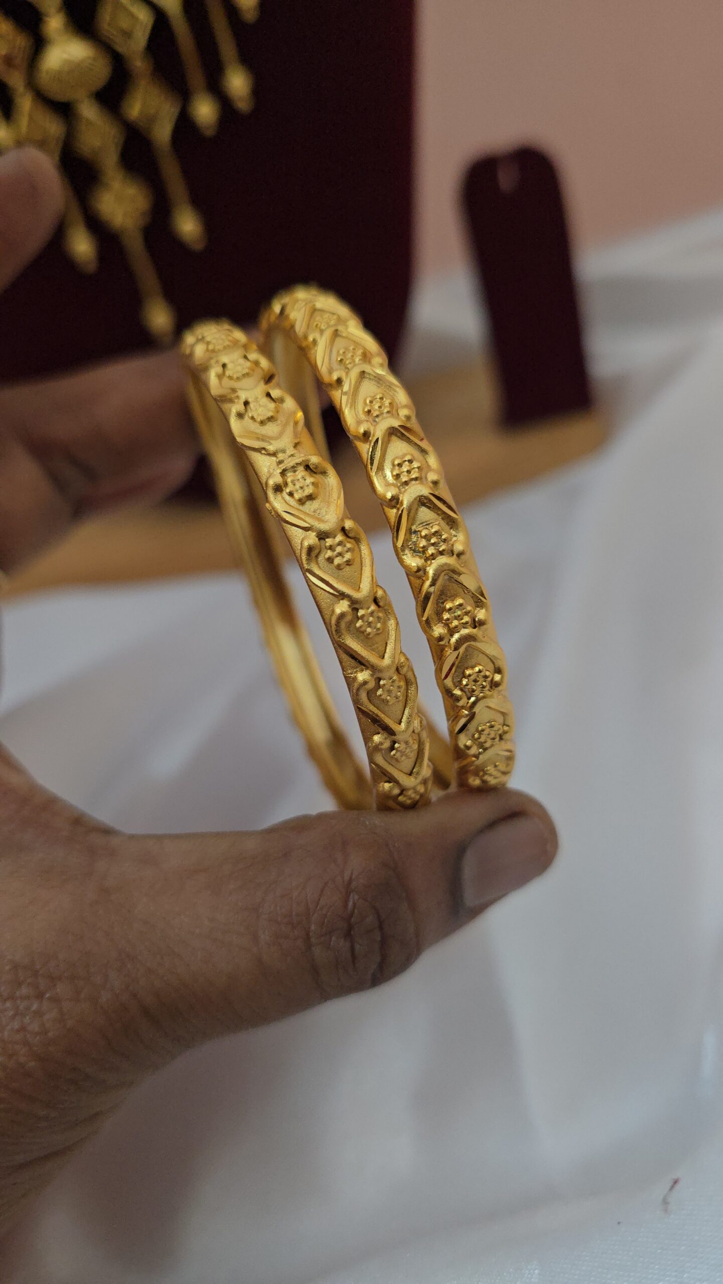 Premium foaming plain bangle