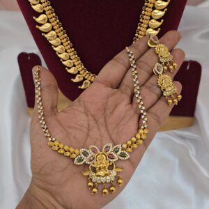 Premium quality matt ad necklace comes nakshi pattern