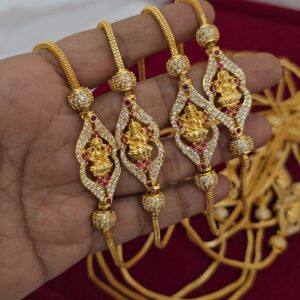 Premium foaming ad stone lakshmi mugappu chain