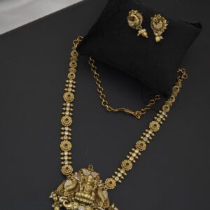 premium MAT ad stone lakshmi necklace with stud 