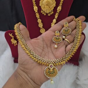 premium mat necklace with stud