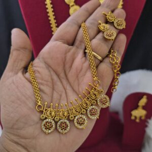 premium mat necklace with stud 