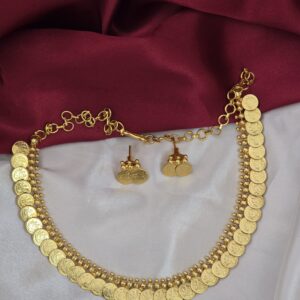 Premium foaming lakshmi coin necklace