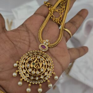  Premium matt peacock necklace 