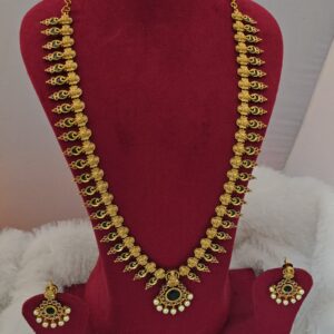 premium Matt haram with earings