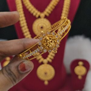 Premium foaming lakshmi adjustable bangle 