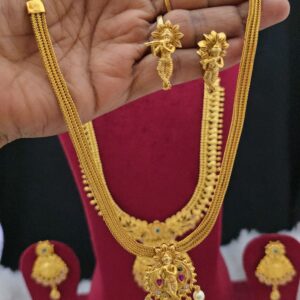 Premium matt thickline krishnar necklace with stud