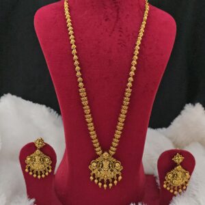 Premium quality godess lakshmi antique haram comes real gold tone