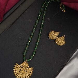  Premium Quality matt monalisa lakshmi pendant with earings