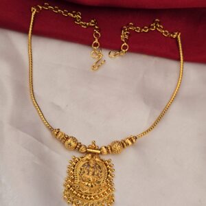 Premium foaming lakshmi necklace