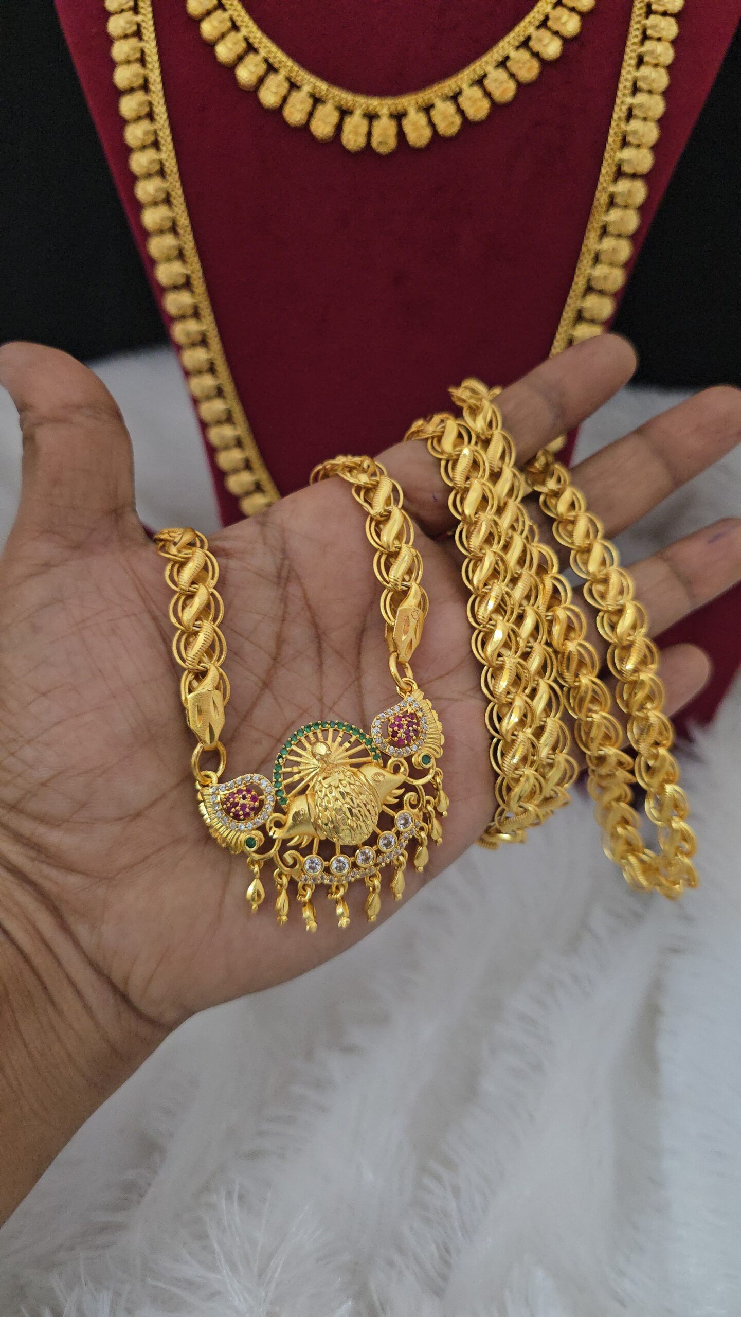 Premium foaming AD stone 32 inch dollar chain