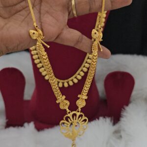 Premium  foaming customized peacock necklace 