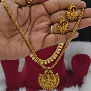  Premium matt thickline  lakshmi necklace with earings 