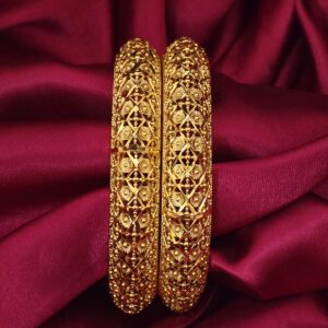 Premium foaming bangle