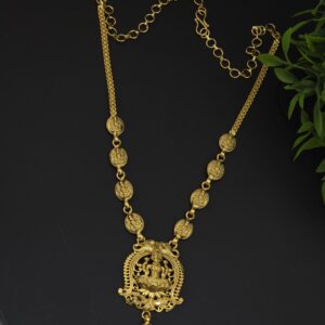   Premium foaming lakshmi necklace 