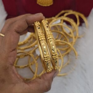 Premium foaming bangle