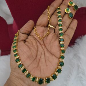 Premium matt ad stone necklace 