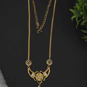 premium foaming  ad stone flower necklace
